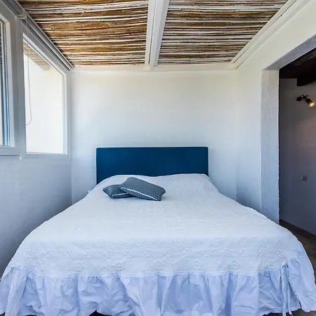 Niki's * 아다마스